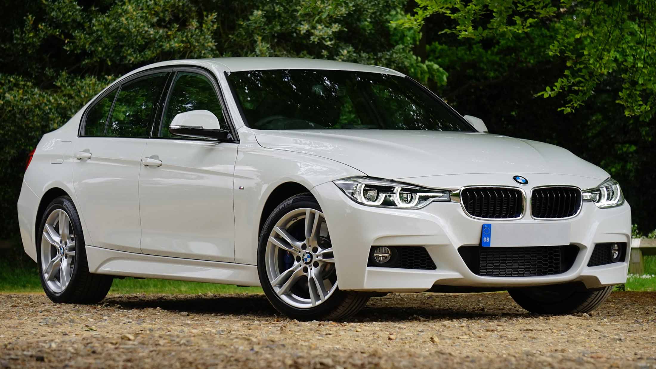GREAT CARS FROM GREAT NEIGHBOURS!
